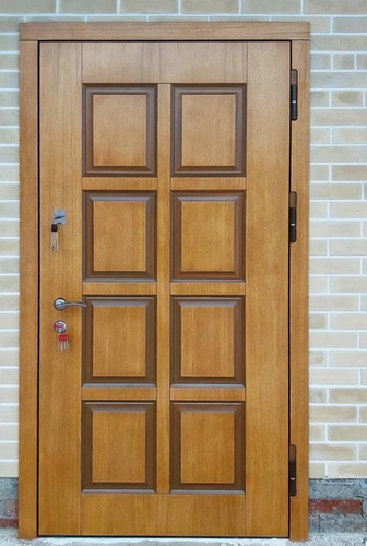 Уличная термодверь с МДФ шпон