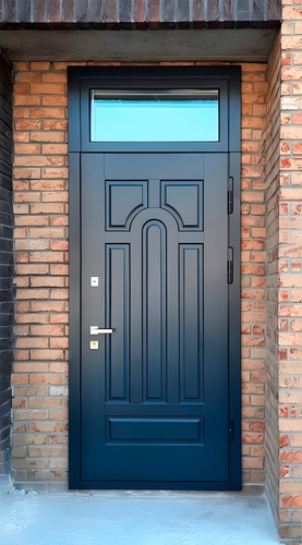 Дверь с окном сверху