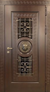 Металлическая термодверь с ковкой, двумя стеклами и чеканой «лев» (МДФ)